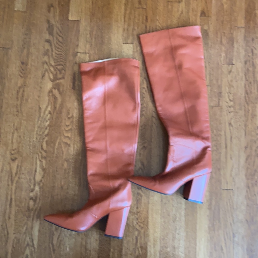 New Without Tags Stuart Weitzman Willa Leather Bo… - image 5